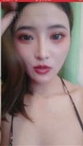 （人间水蜜桃）极品美女直播间大秀，道具流白浆口爆