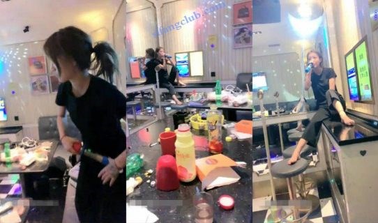 极品推荐【KTV专业人士】在包厢直播啪啪，马路 车震 尿尿
