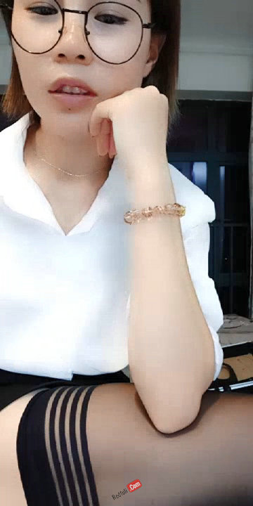 一坊美女空降纹身师晨天爽一多房自卫大绣20200102-福利岛