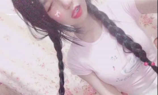 软文小糖 待茎夹入任君品尝 1V 367M